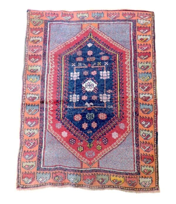 KURDISH 121cm x 90cm Antique Rugs 3