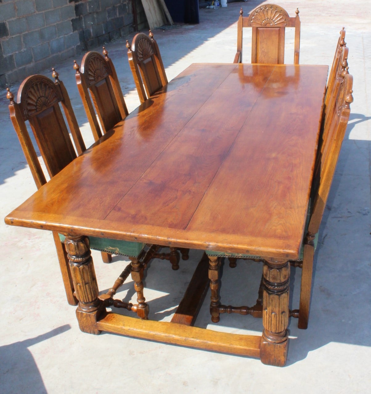 golden oak dining room set