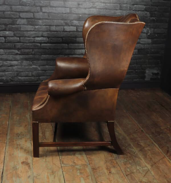 Georgian Style Brown Buttoned Leather Wing Chair - Image 13