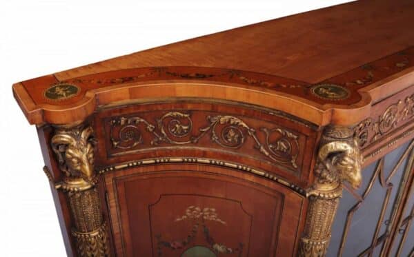 Fine Satinwood and Parcel Gilt Sideboard c1840 - Image 9