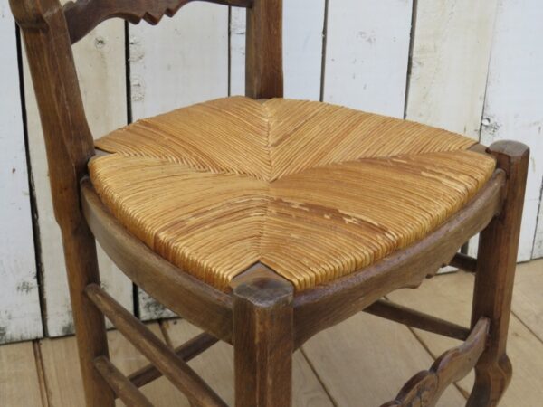 Set Of Six Oak & Rush Seated Dining Chairs dining chairs Antique Chairs 5