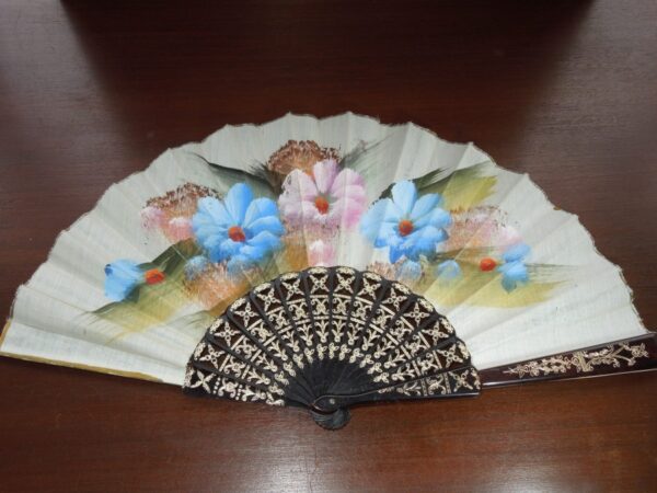 Vintage Hand Painted Fan Miscellaneous 3