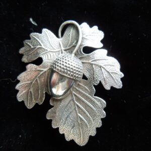 Silver Acorn & Oak Leaf Brooch Miscellaneous