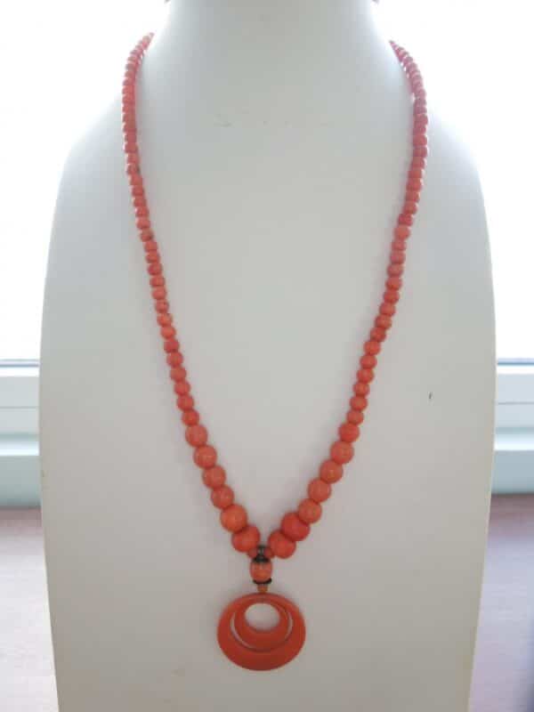 Art Deco Coral & Bakelite Necklace Miscellaneous 3