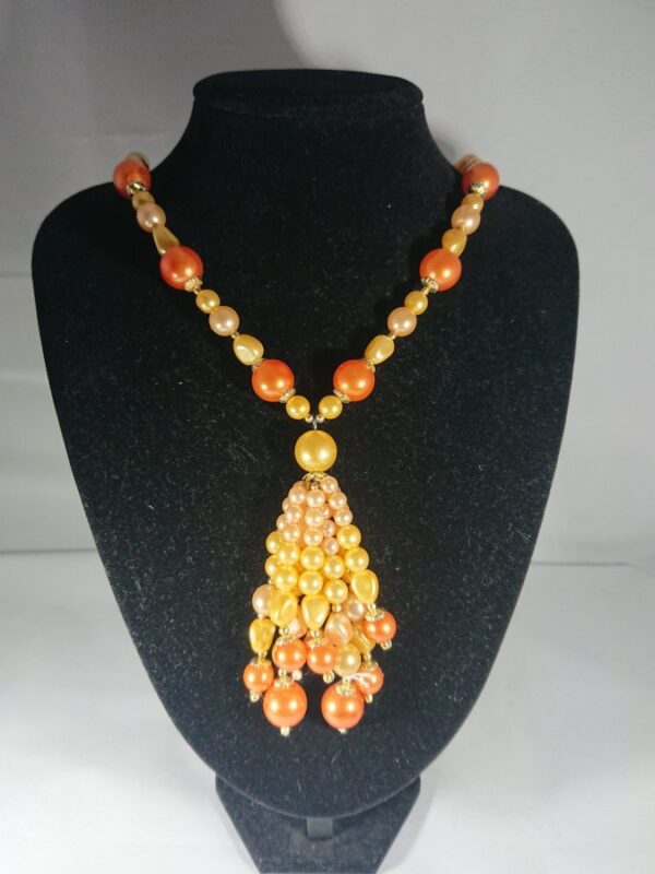 Fun Vintage 1950’s Orange Faux Pearl Bead Necklace orange bead necklace Antique Jewellery 3