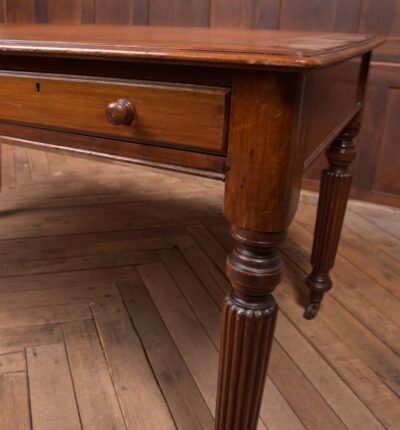 Handsome Victorian Mahogany Writing Desk Antique Furniture 4