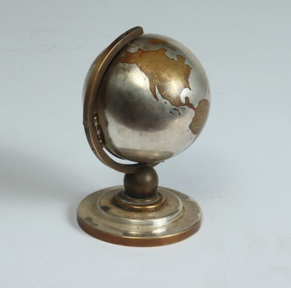 Globe Bedside Travel or Desk Clock c1950 antique maps, vintage maps, globe, Antique Clocks 11