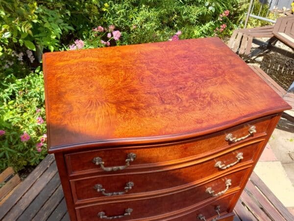 Bow Fronted Walnut Small Sized Chest of Drawers - Image 2