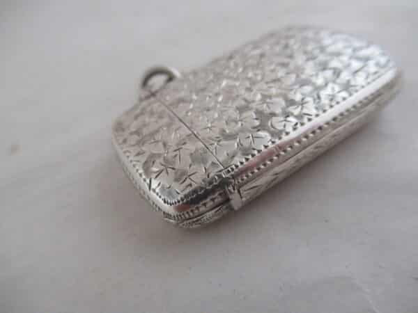 Solid Silver VICTORIAN VESTA CASE Hallmarked:- Birmingham 1894 Antique Silver 5