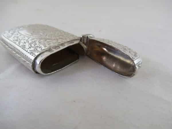 Solid Silver VICTORIAN VESTA CASE Hallmarked:- Birmingham 1894 Antique Silver 8