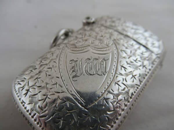 Solid Silver VICTORIAN VESTA CASE Hallmarked:- Birmingham 1894 Antique Silver 3