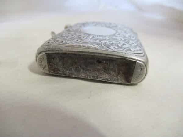 Solid Silver RARE VICTORIAN VESTA CASE – SIRUS PATENT Halmarked:- Birmingham 1899 Silver Vesta Case Antique Silver 4