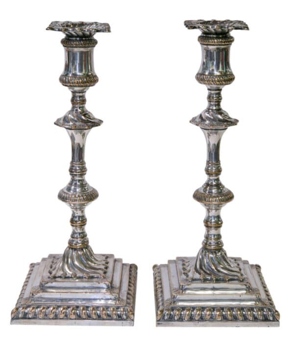 A superb pair of square based candlesticks Antique Collectibles 3