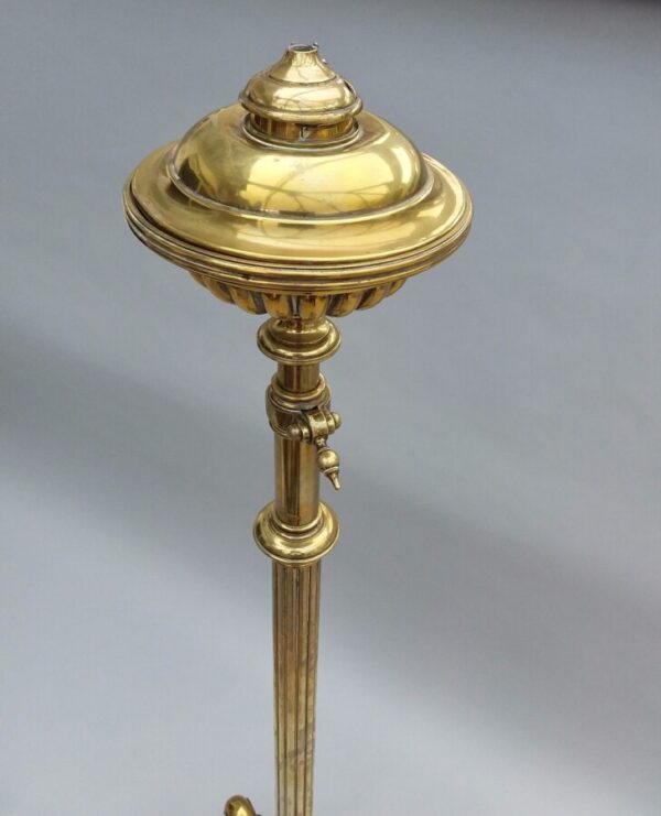 Victorian heavy brass telescopic standard lamp - Image 3