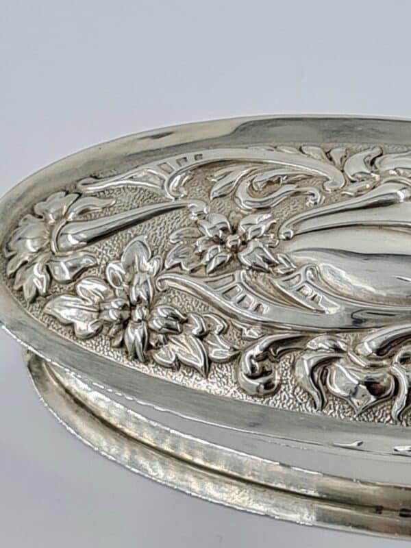 Antique Sterling Solid Silver Quality Box 1902 by William Hutton Antique Silver Antique Silver 6