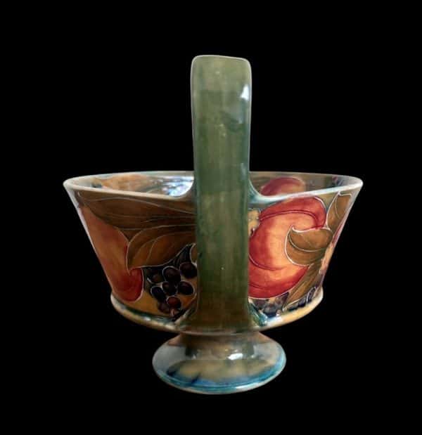 William, Moorcroft, Two, Handled, Bowl Miscellaneous 4