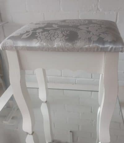 French Style Classic Dressing Table Stool french style stool Vintage 3