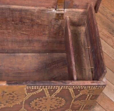 Zanzibar Blanket Box SAI2087 Antique Chests 4