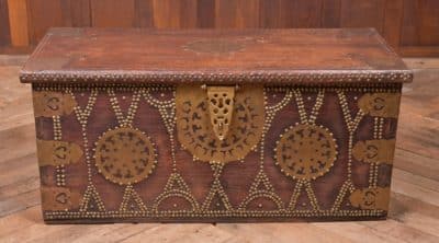 Zanzibar Blanket Box SAI2087 Antique Chests 12