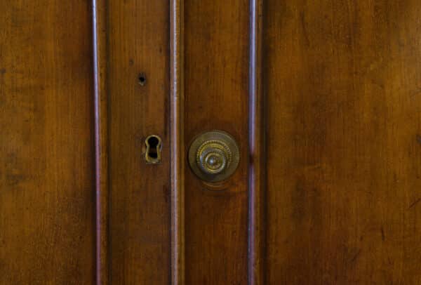 A late Victorian mahogany two door cupboard - Image 6