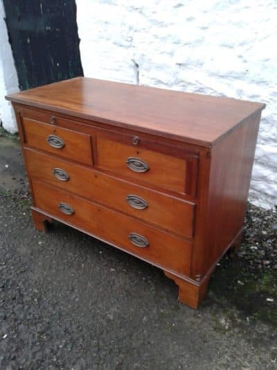 SOLD Georgian mahogany bachelor chest of drawers 18th Cent Antique Chest Of Drawers 3