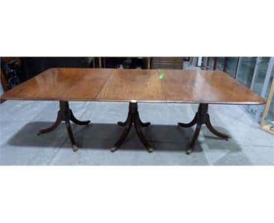 19th century three pedestal table Antique Tables 3