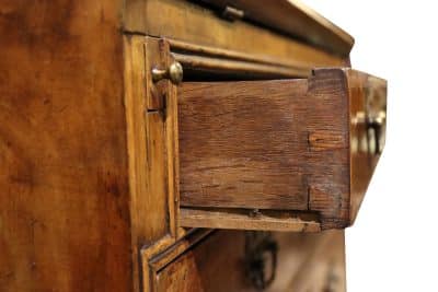 Geo II Walnut Veneer Bureau 18th Cent Antique Bureau 7