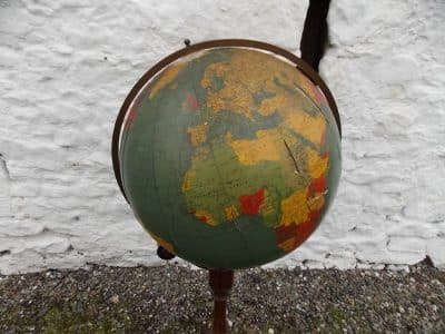 SOLD Georama Fleet St London. Free standing Globe Georama globe Antique Art 6