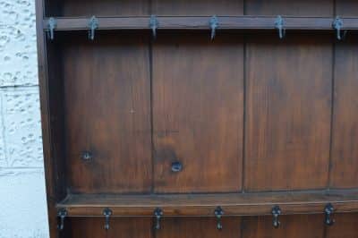 Georgian oak Welsh plate back dresser. - Image 5