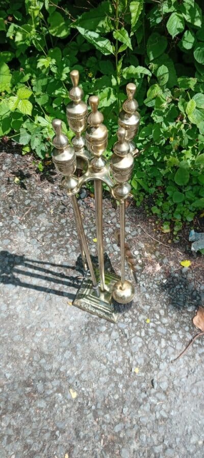 AN VICTORIAN BRASS (solid) FIRESIDE COMPANION SET ( late 1880’s) Antique Metals 4