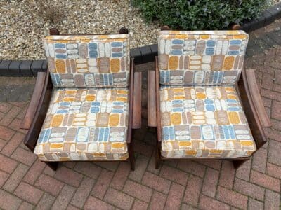 Pair of Mid Century Lounge Armchairs armchairs Antique Chairs 5