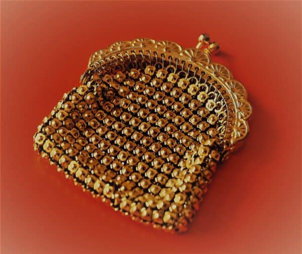 A Vintage Miniature Gilt Metal Mesh Purse Costume Jewellery Antique Jewellery 5