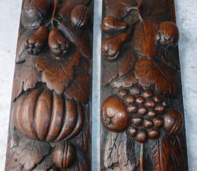 A PAIR of 17th/18th century carved oak panels 5137 carving Antique Art 3