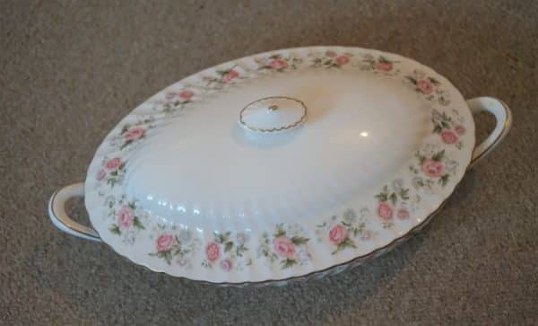 SALE – A Vintage Minton ‘Spring Bouquet’ 38 Piece dinner service – SALE PRICE £150.00 Fine Bone China Antique Ceramics 7