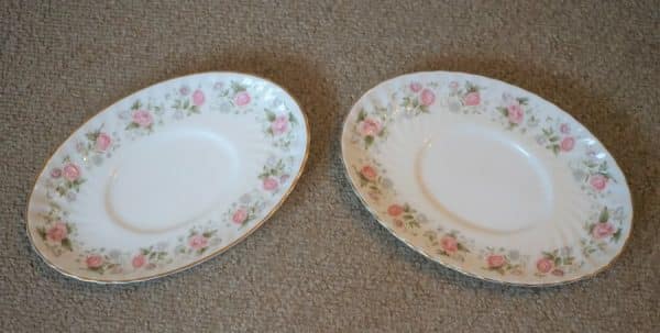 SALE – A Vintage Minton ‘Spring Bouquet’ 38 Piece dinner service – SALE PRICE £150.00 Fine Bone China Antique Ceramics 15