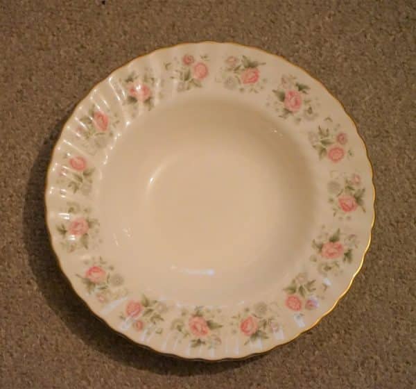 SALE – A Vintage Minton ‘Spring Bouquet’ 38 Piece dinner service – SALE PRICE £150.00 Fine Bone China Antique Ceramics 11