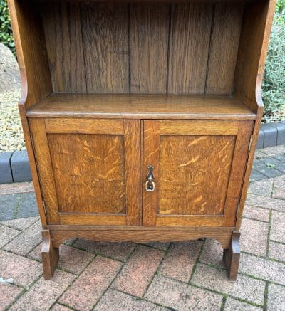 Arts & Crafts Bookcase Cupboard - Image 4