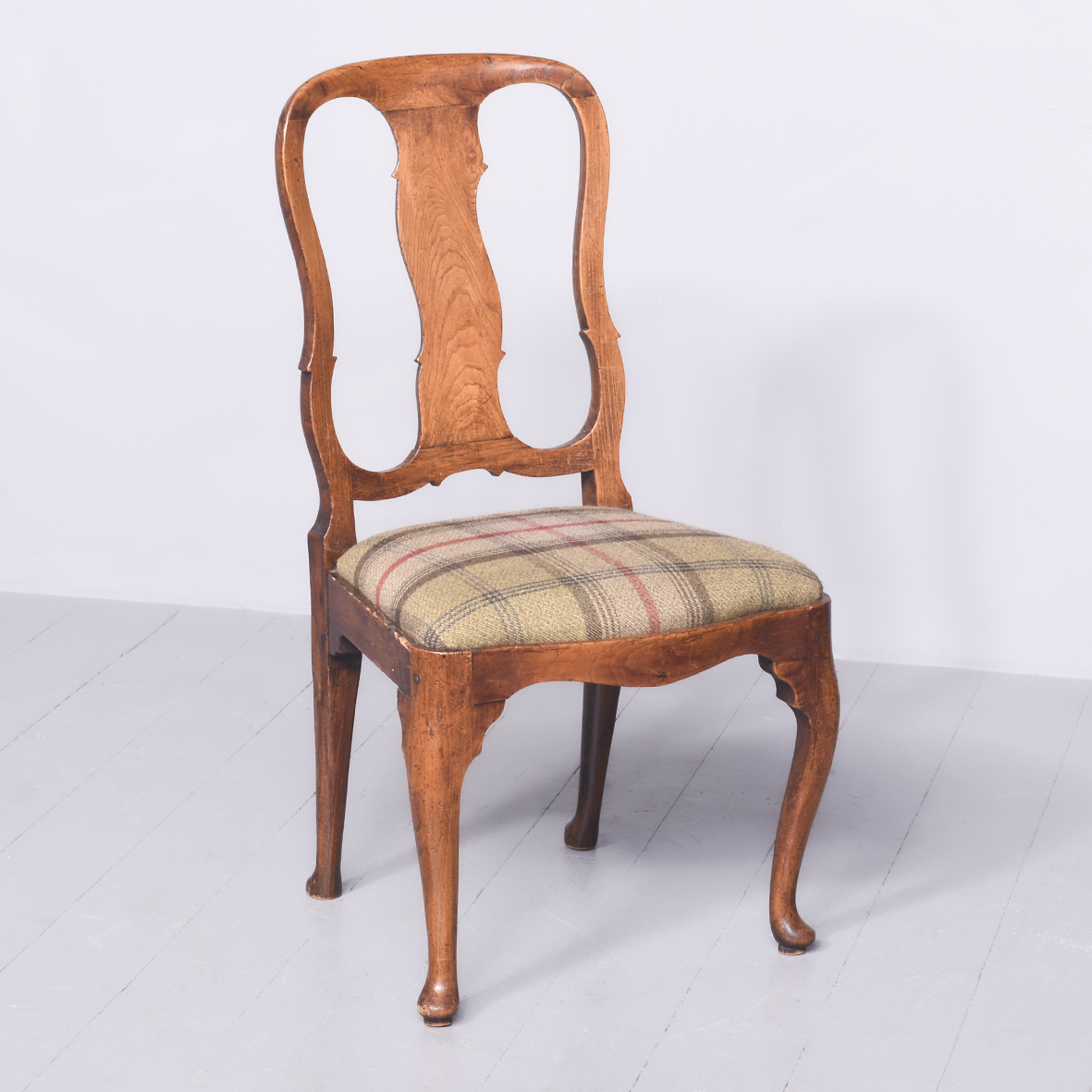 Early Georgian Elm And Fruitwood Country Chair Antique Chairs