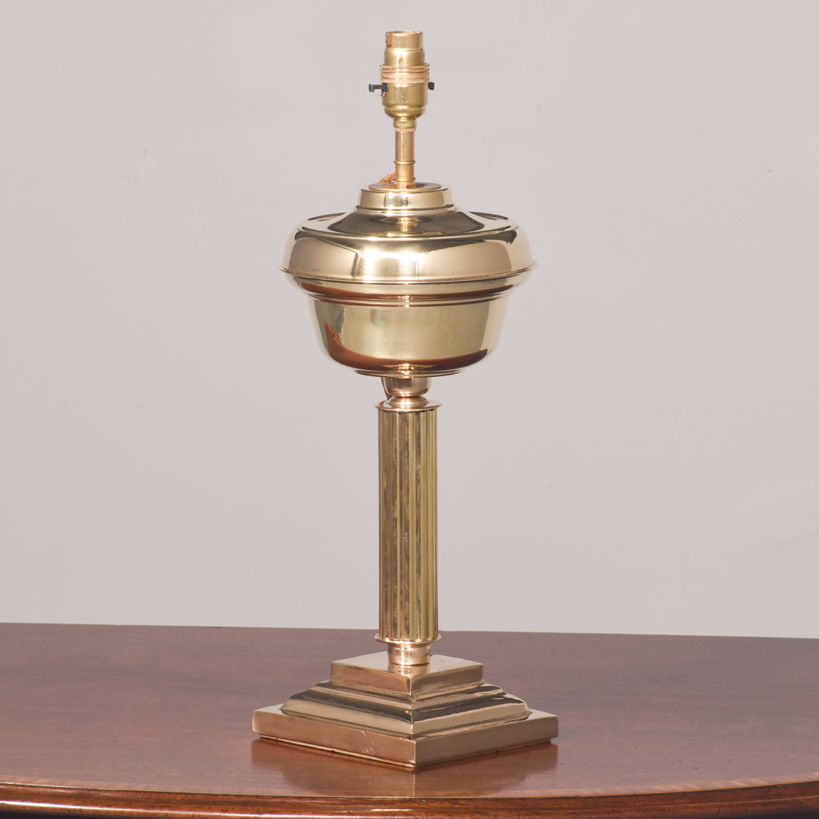 Corinthian Column Brass Victorian Oil Lamp Converted to Electricity Brass Lamp Antique Lighting