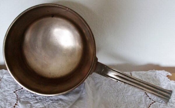 Bronze Skillet