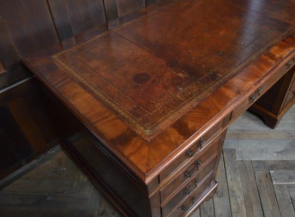 Edwardian Mahogany Knee-hole Desk SAI2985 - Image 16