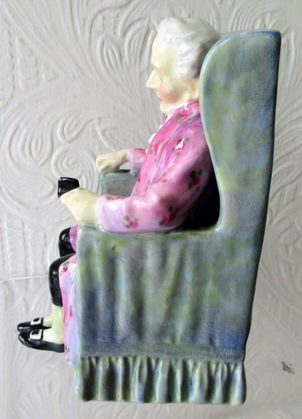 Pair of Vintage Royal Doulton English Porcelain Figurines ~ "Darby & Joan" ~ HN 1427 & HN 1422 - Image 7