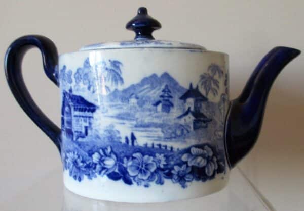 Genevese Teapot Minton