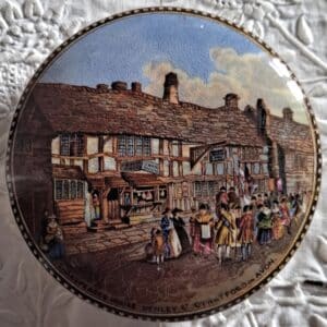 Pratt-ware Pot-lid No. 226 Shakespeare's Birthplace { Exterior }