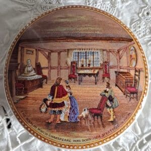 Pratt-ware Pot-lid No. 227 Shakespeare's Birthplace { Interior }