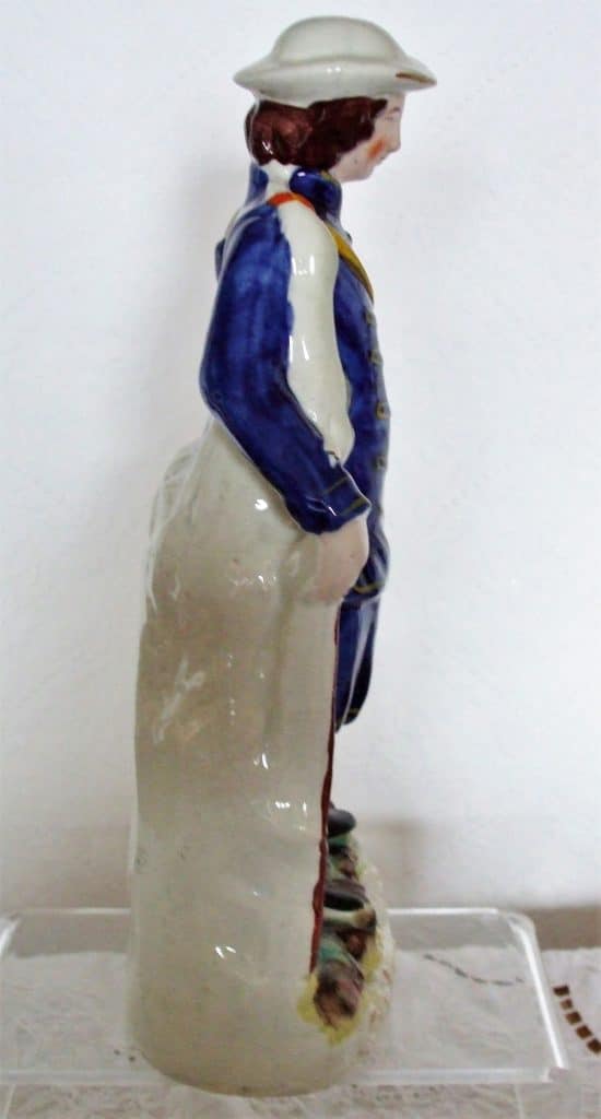 Antique English Victorian Staffordshire Pottery Figure of a Hunter - Image 4