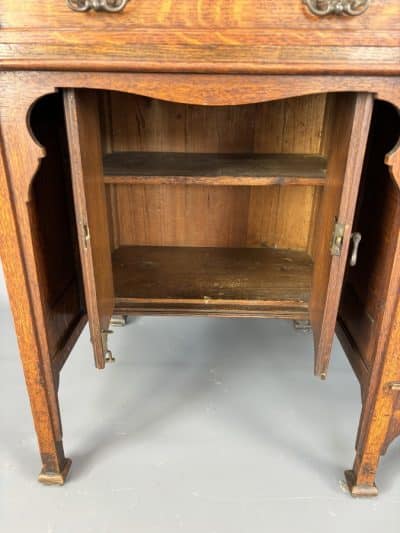 Arts & Crafts Oak Writing Desk - Image 3