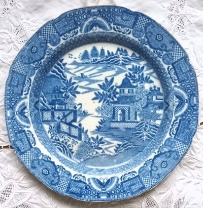 Chinoiserie Bridgeless Plate AA 1a