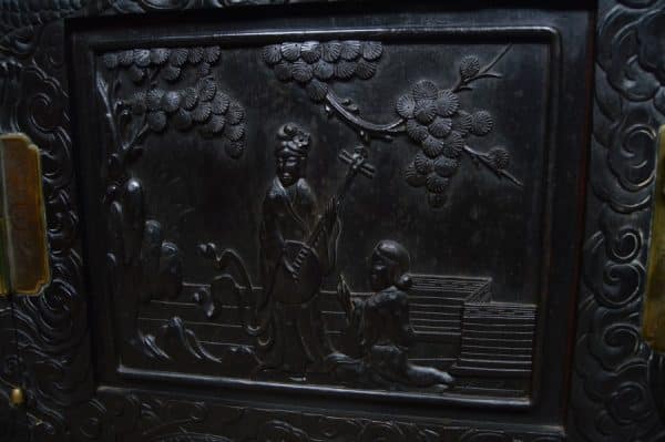 Chinese Ebonised Display Cabinet SAI2999 - Image 9