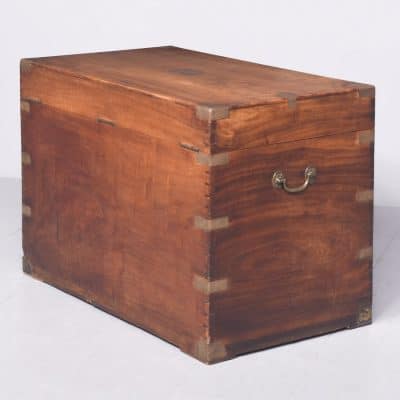 Large Military Camphor Wood Kist/Trunk Antique Chests 5